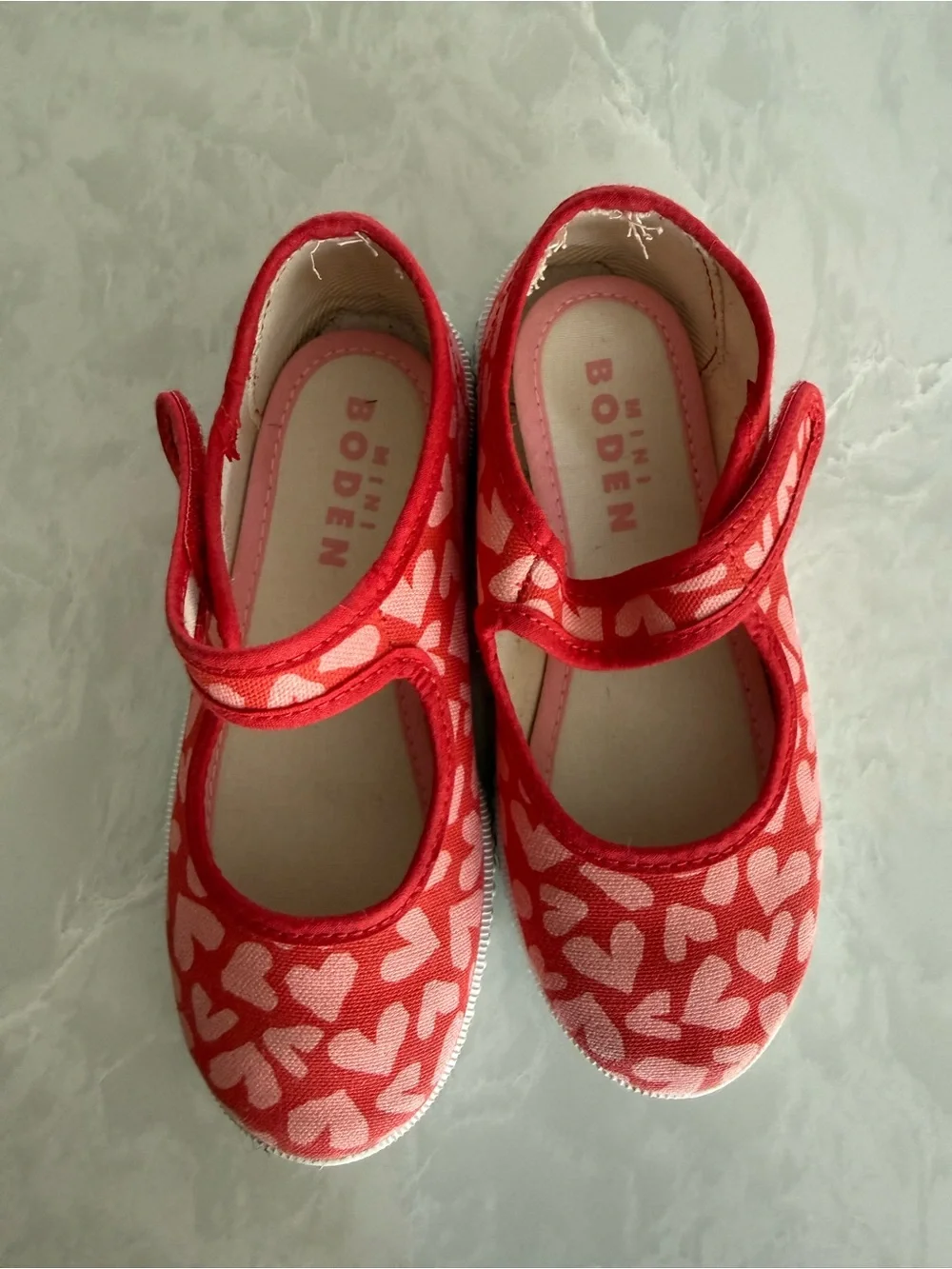 Mini Boden Heart Mary Jane Shoes – Size 30 / Approx. US 12–12.5 (LIKE NEW!)